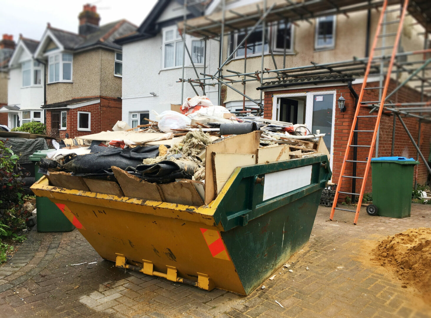 Skip hire SKIPLAND Skip Hire, RoRo Hire, Grab Hire & Waste Removal